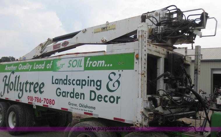 image for item F6661 1998 Wilkens 23' grapple crane trailer