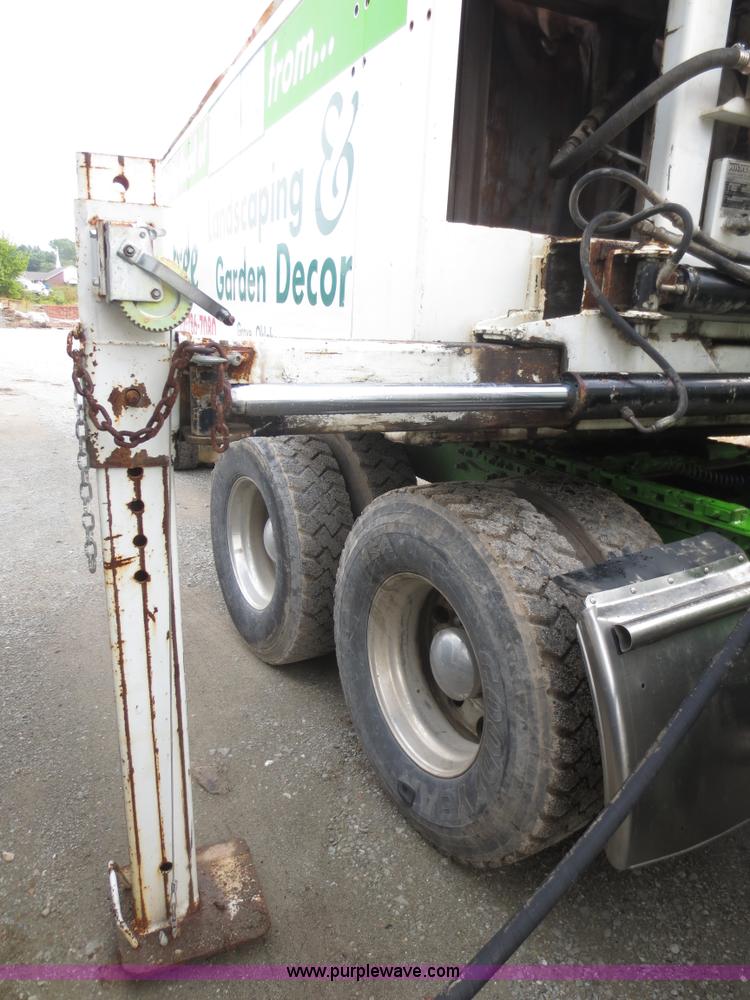 image for item F6661 1998 Wilkens 23' grapple crane trailer