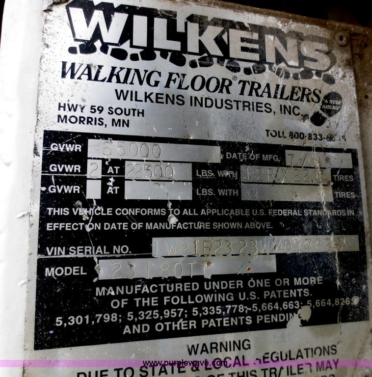 image for item F6661 1998 Wilkens 23' grapple crane trailer