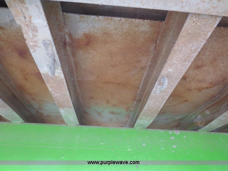 image for item F6661 1998 Wilkens 23' grapple crane trailer