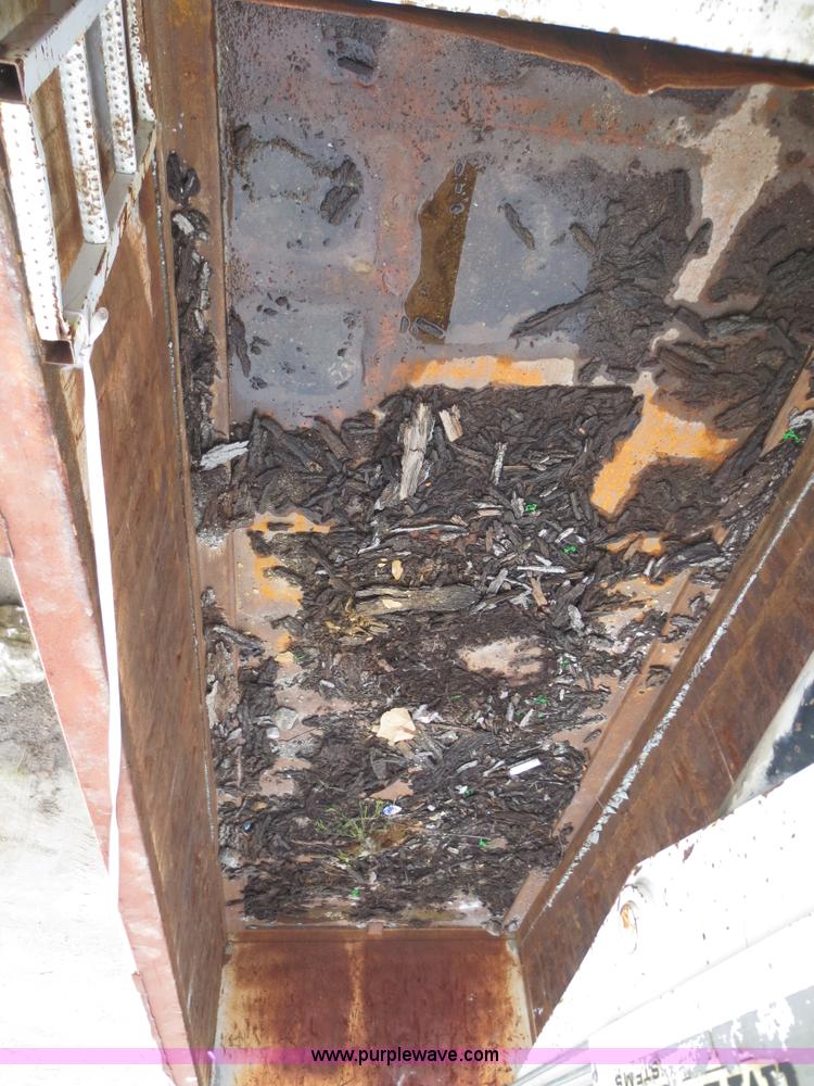 image for item F6661 1998 Wilkens 23' grapple crane trailer