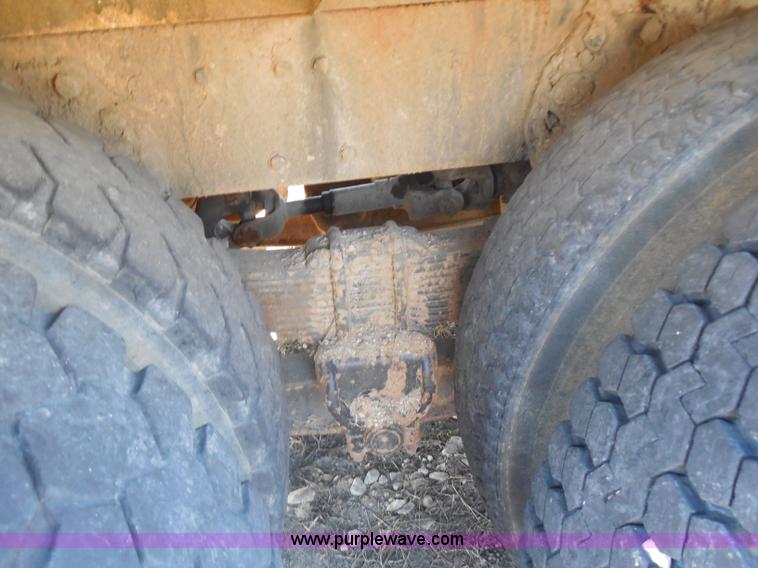 image for item I1313 1980 Ford F8000 water truck