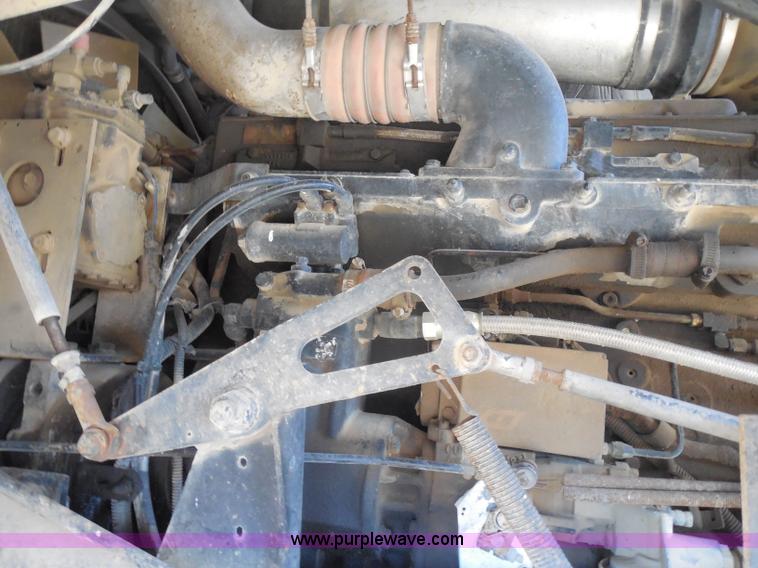 image for item I1314 1991 Freightliner FLA semi truck