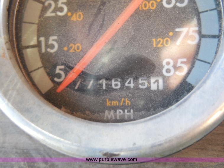 image for item I1315 1980 Kenworth semi truck