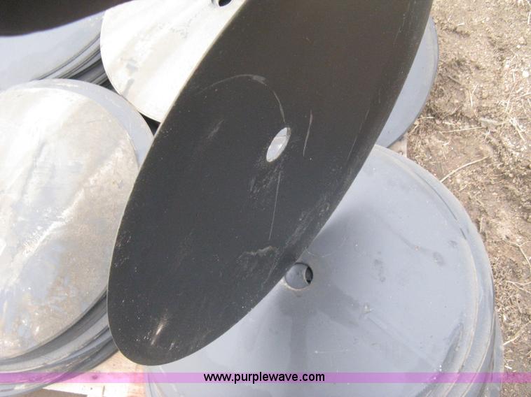 image for item AV9029 (78) Great Plains disk blades