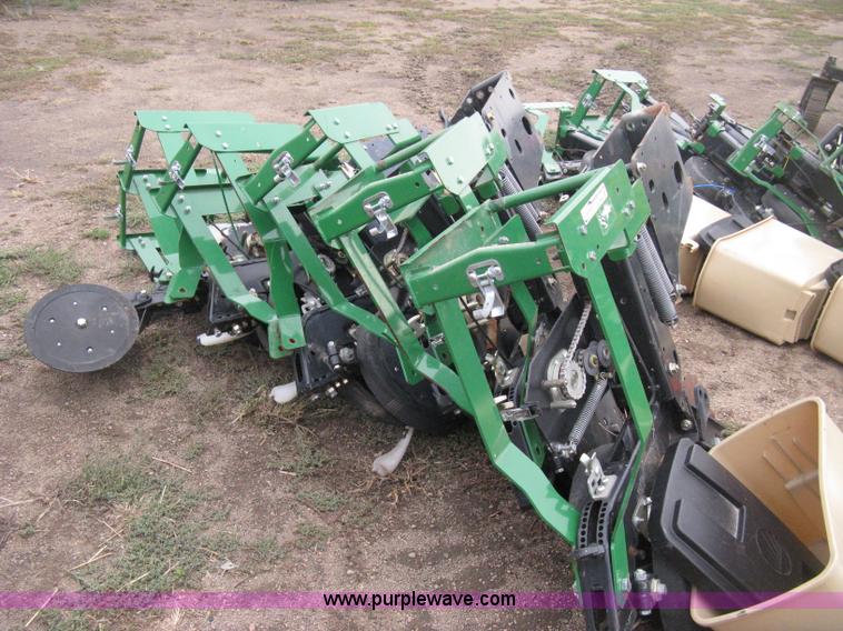 image for item AV9040 (6) Great Plains row units