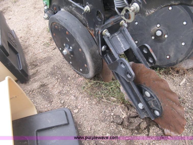 image for item AV9040 (6) Great Plains row units