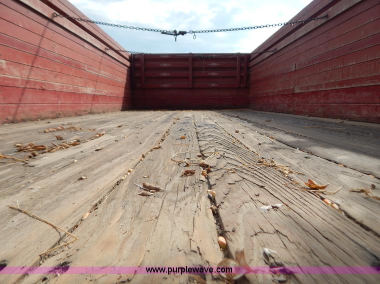 image for item B5847 1970 Chevrolet C50 grain truck