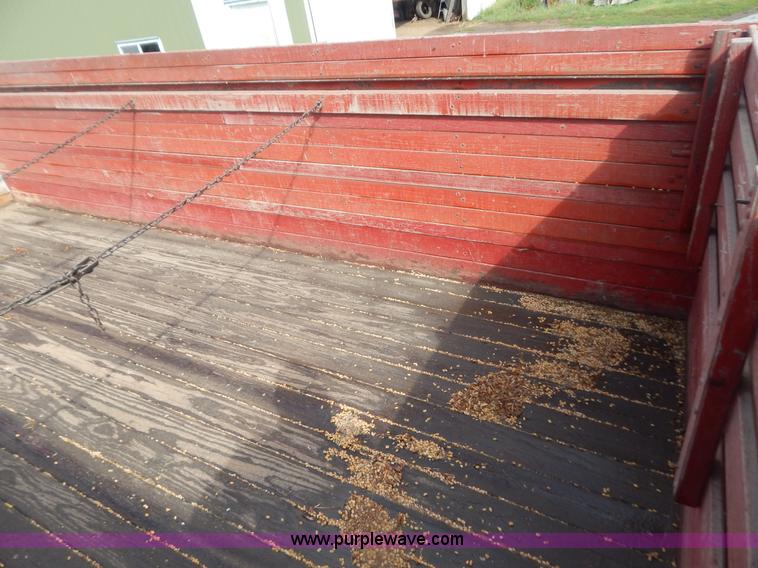 image for item B5847 1970 Chevrolet C50 grain truck