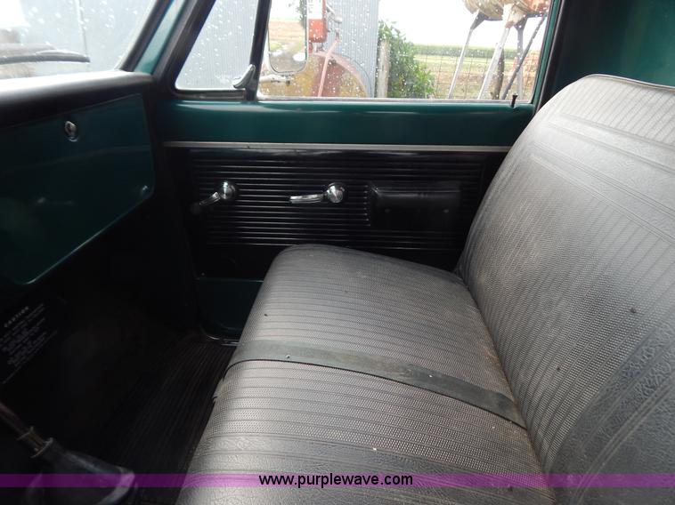 image for item B5847 1970 Chevrolet C50 grain truck
