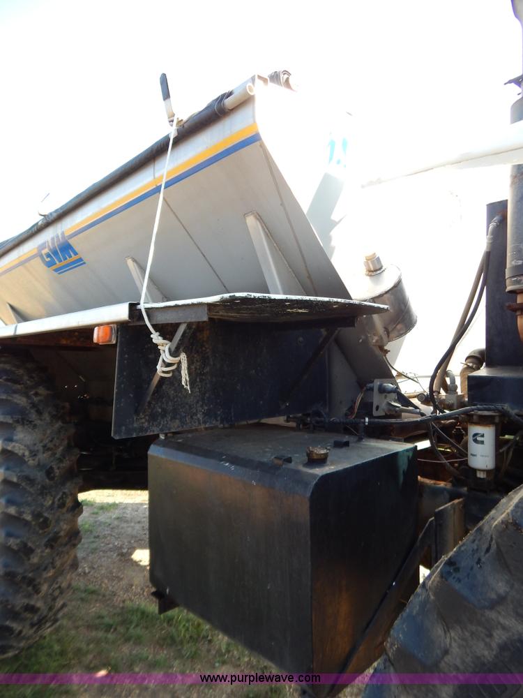 image for item B5885 2002 GVM Prowler 1149T dry fertilizer applicator