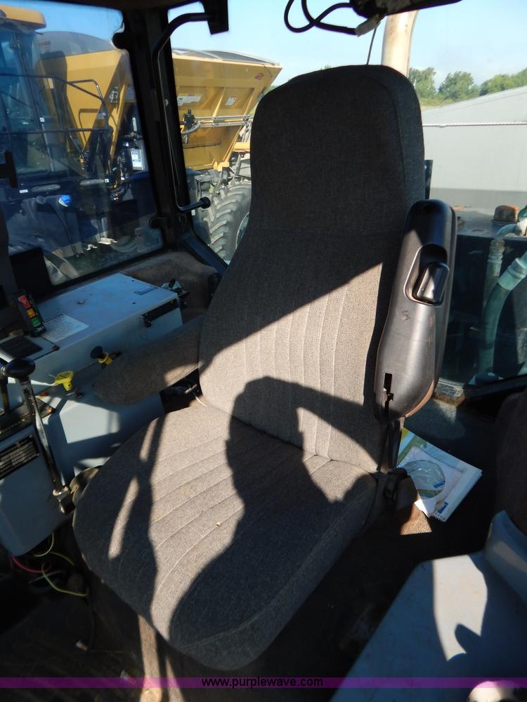 image for item B5885 2002 GVM Prowler 1149T dry fertilizer applicator