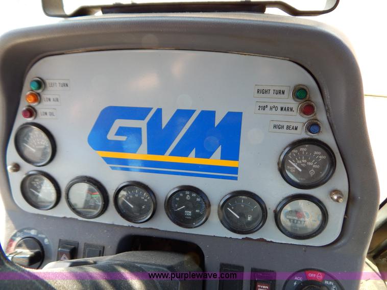 image for item B5885 2002 GVM Prowler 1149T dry fertilizer applicator