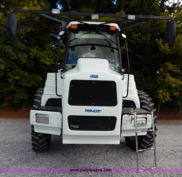 image for item B5886 2004 GVM Prowler 1149T dry fertilizer applicator