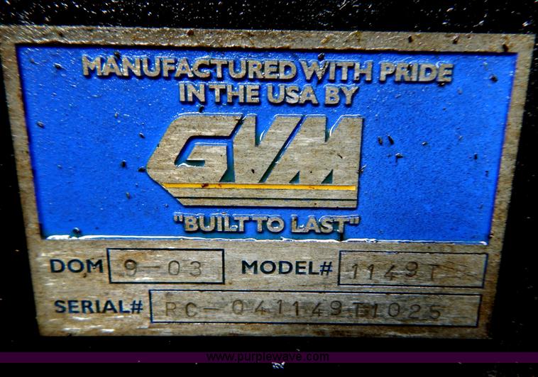 image for item B5886 2004 GVM Prowler 1149T dry fertilizer applicator