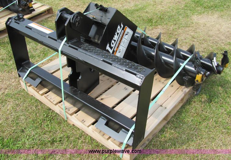 image for item C1457 Lowe 750CH hydraulic auger attachment