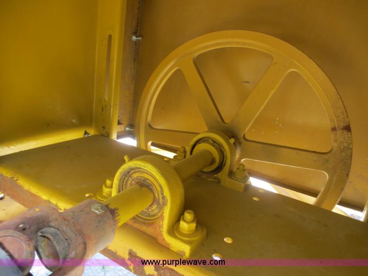 image for item F6675 Moridge 8440 portable grain dryer