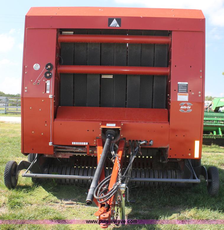 image for item G4222 2007 AGCO Hesston 5556 round baler