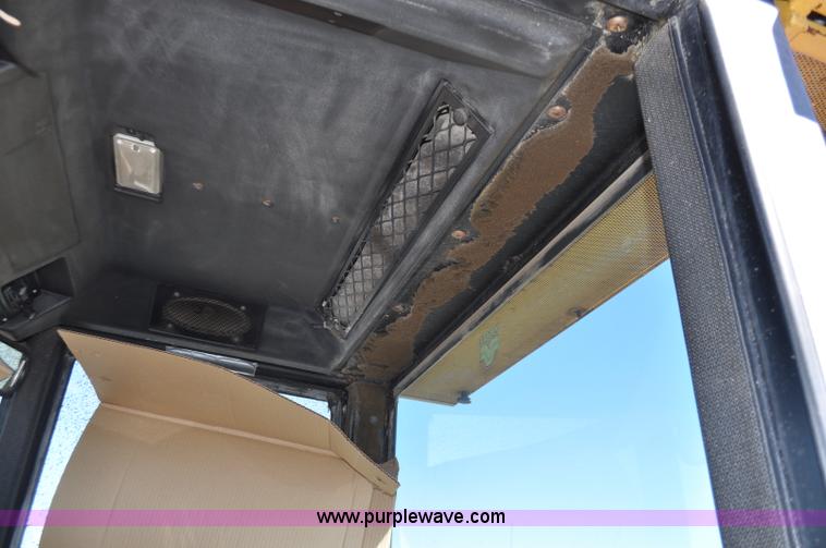 image for item G6171 1980 Versatile 555 4WD tractor