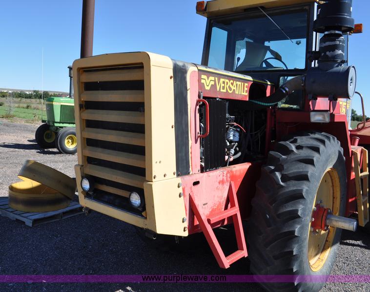 image for item G6171 1980 Versatile 555 4WD tractor