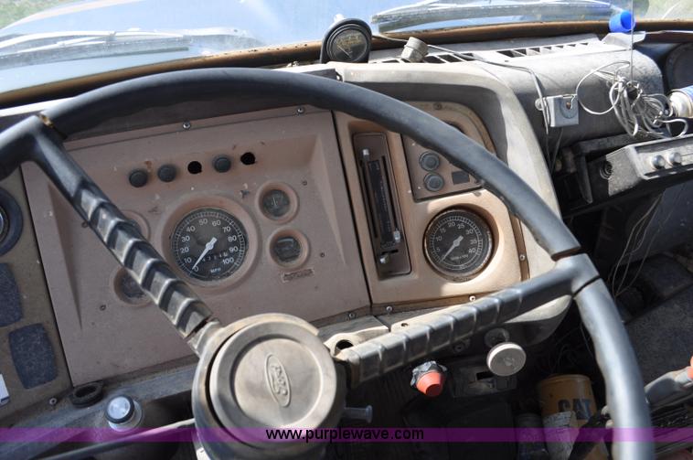 image for item G6172 1976 Ford 7000 fuel truck