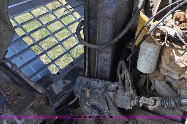 image for item G6172 1976 Ford 7000 fuel truck