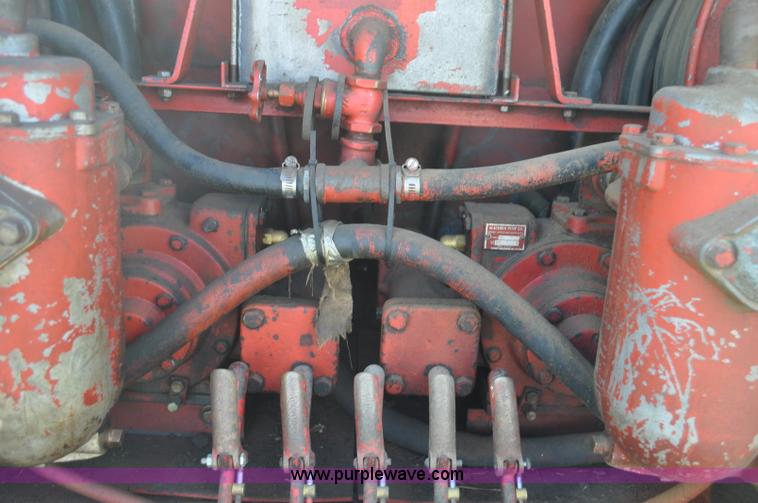 image for item G6172 1976 Ford 7000 fuel truck