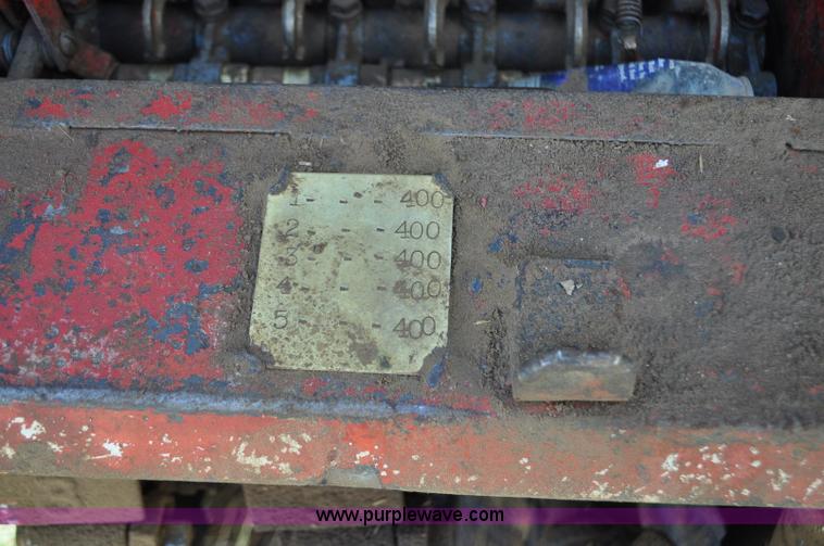 image for item G6172 1976 Ford 7000 fuel truck