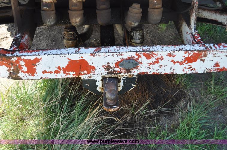 image for item G6172 1976 Ford 7000 fuel truck