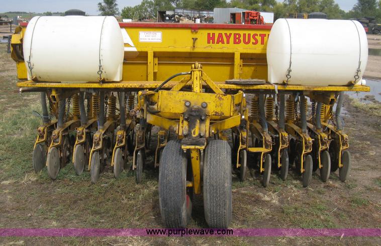 image for item H6257 HayBuster 1068 no-till drill