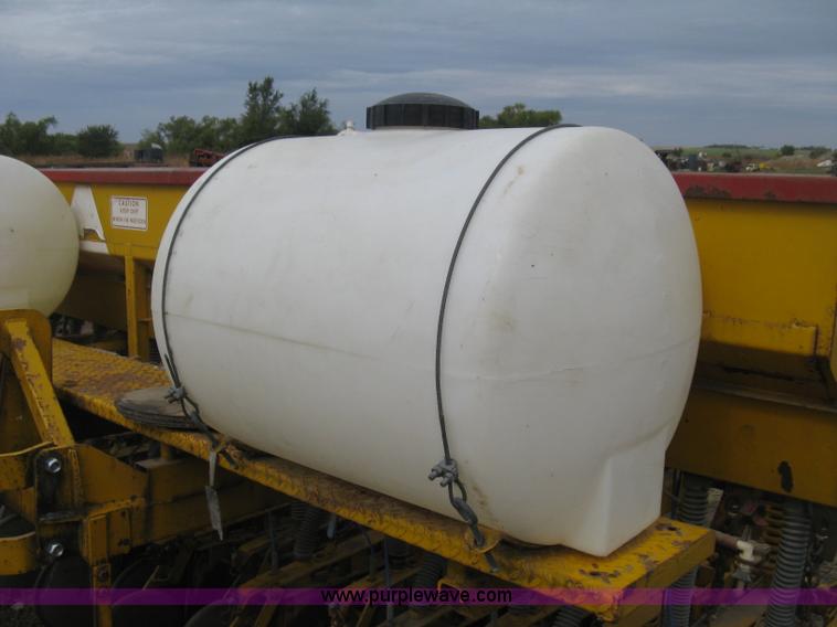 image for item H6257 HayBuster 1068 no-till drill