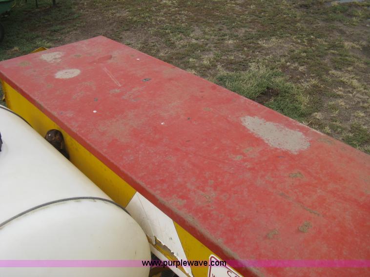 image for item H6257 HayBuster 1068 no-till drill