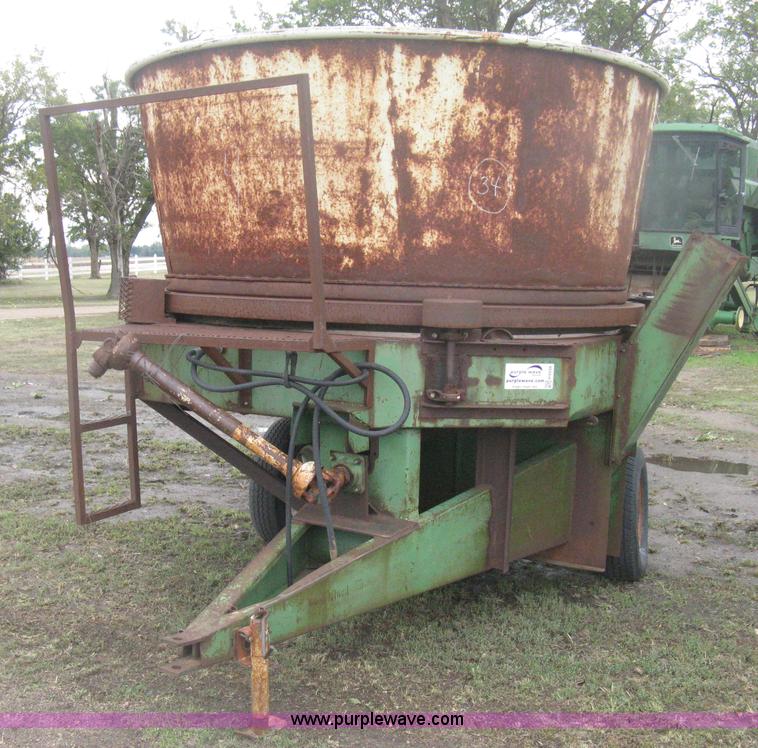 image for item H6259 Shop built tub grinder