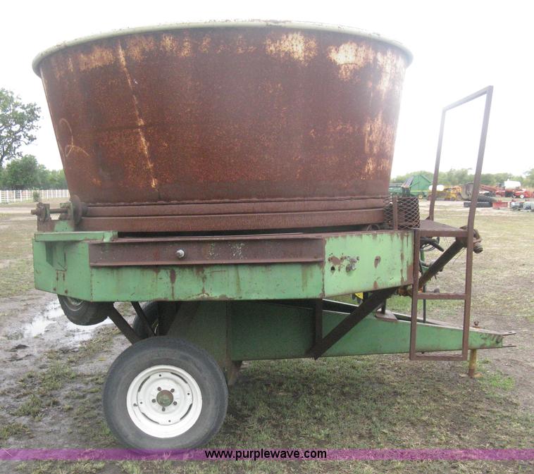 image for item H6259 Shop built tub grinder