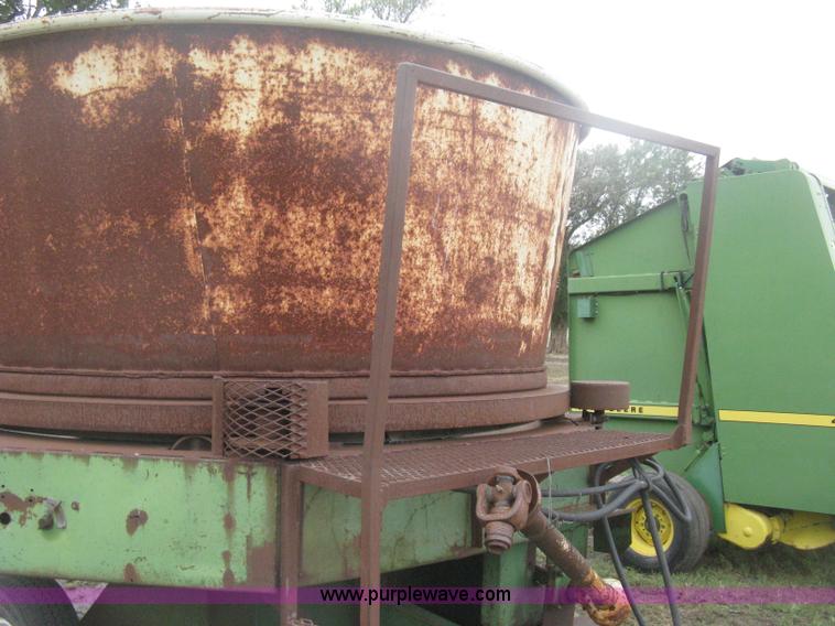 image for item H6259 Shop built tub grinder