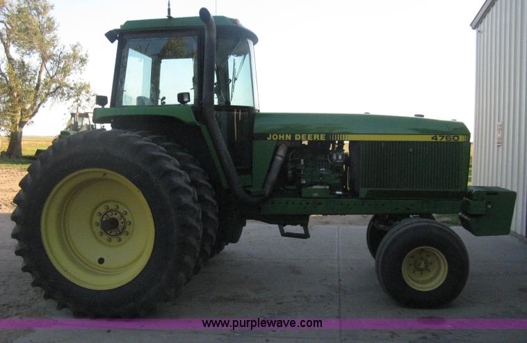 image for item H6283 1992 John Deere 4760 tractor