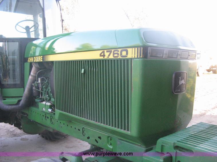 image for item H6283 1992 John Deere 4760 tractor