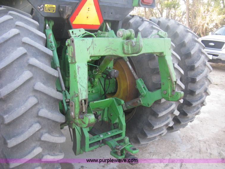 image for item H6283 1992 John Deere 4760 tractor