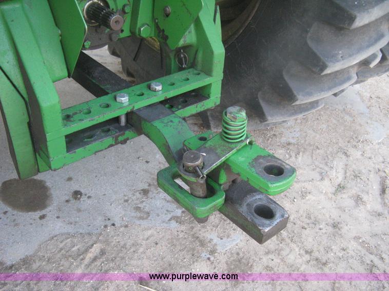 image for item H6283 1992 John Deere 4760 tractor