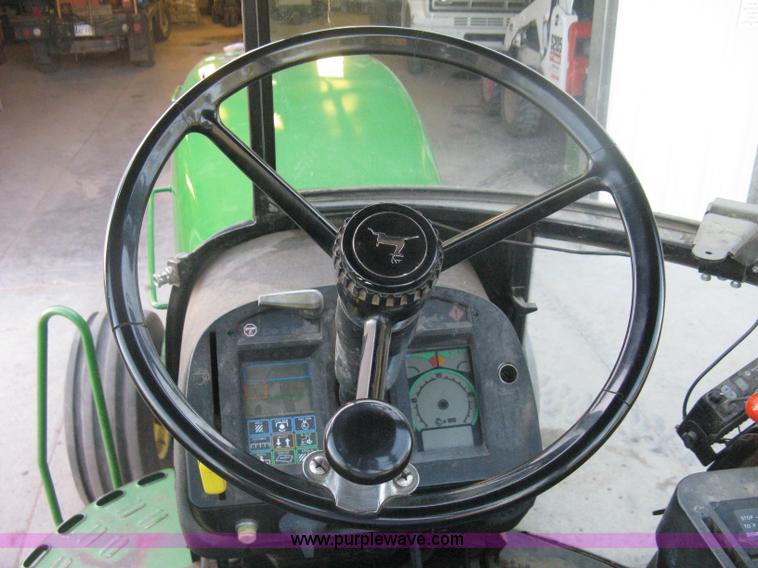 image for item H6283 1992 John Deere 4760 tractor