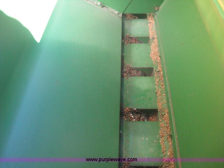 image for item H6284 (2) John Deere 8350 grain drills