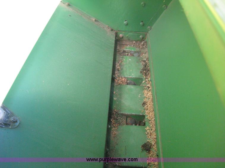 image for item H6284 (2) John Deere 8350 grain drills