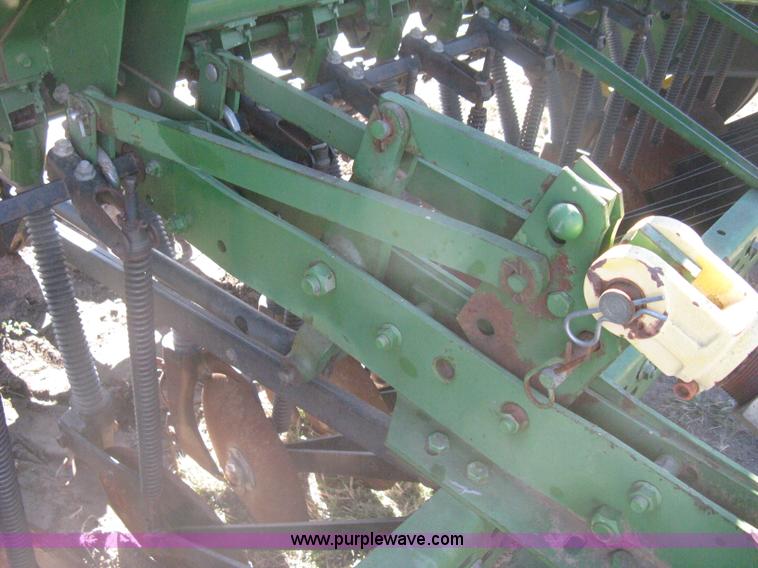 image for item H6284 (2) John Deere 8350 grain drills