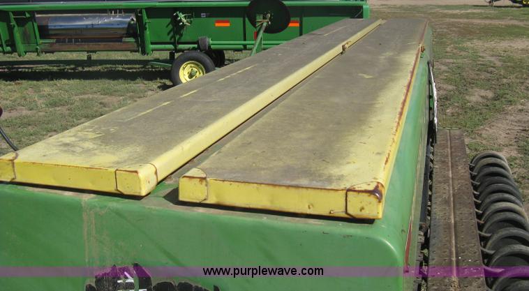 image for item H6284 (2) John Deere 8350 grain drills