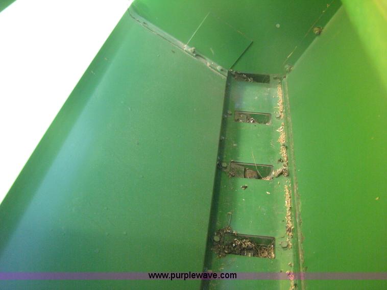 image for item H6284 (2) John Deere 8350 grain drills