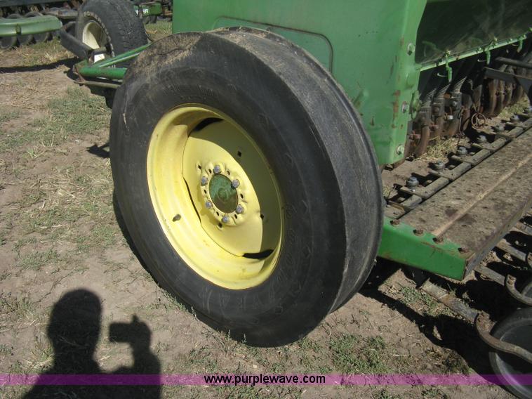 image for item H6284 (2) John Deere 8350 grain drills