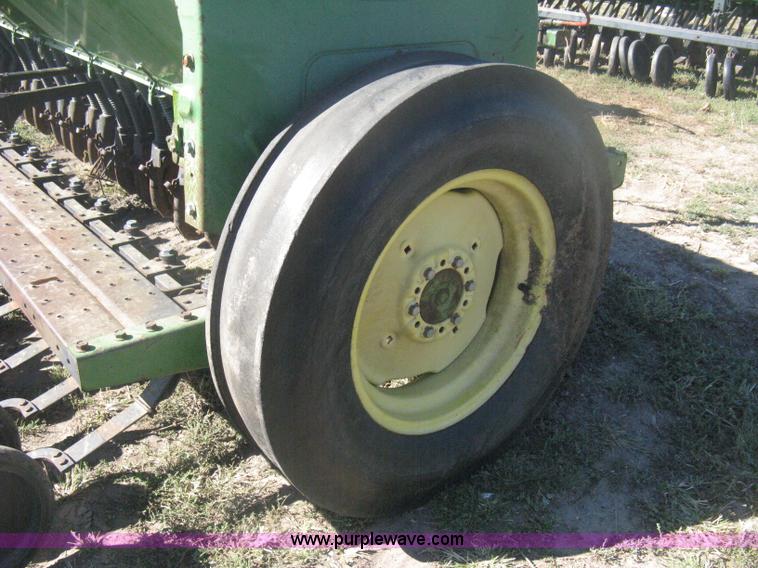 image for item H6284 (2) John Deere 8350 grain drills