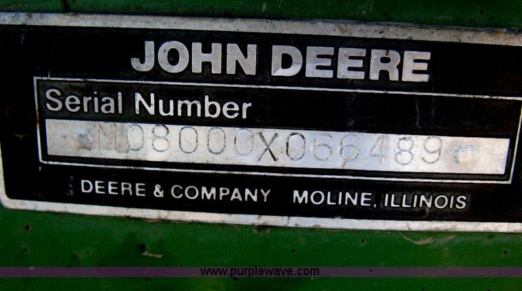 image for item H6284 (2) John Deere 8350 grain drills