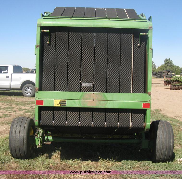 image for item H6291 John Deere 530 round baler