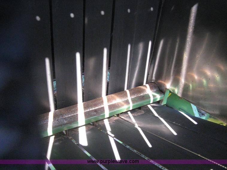 image for item H6291 John Deere 530 round baler